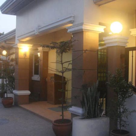 Balibago Villa Hotel Angeles Eksteriør billede