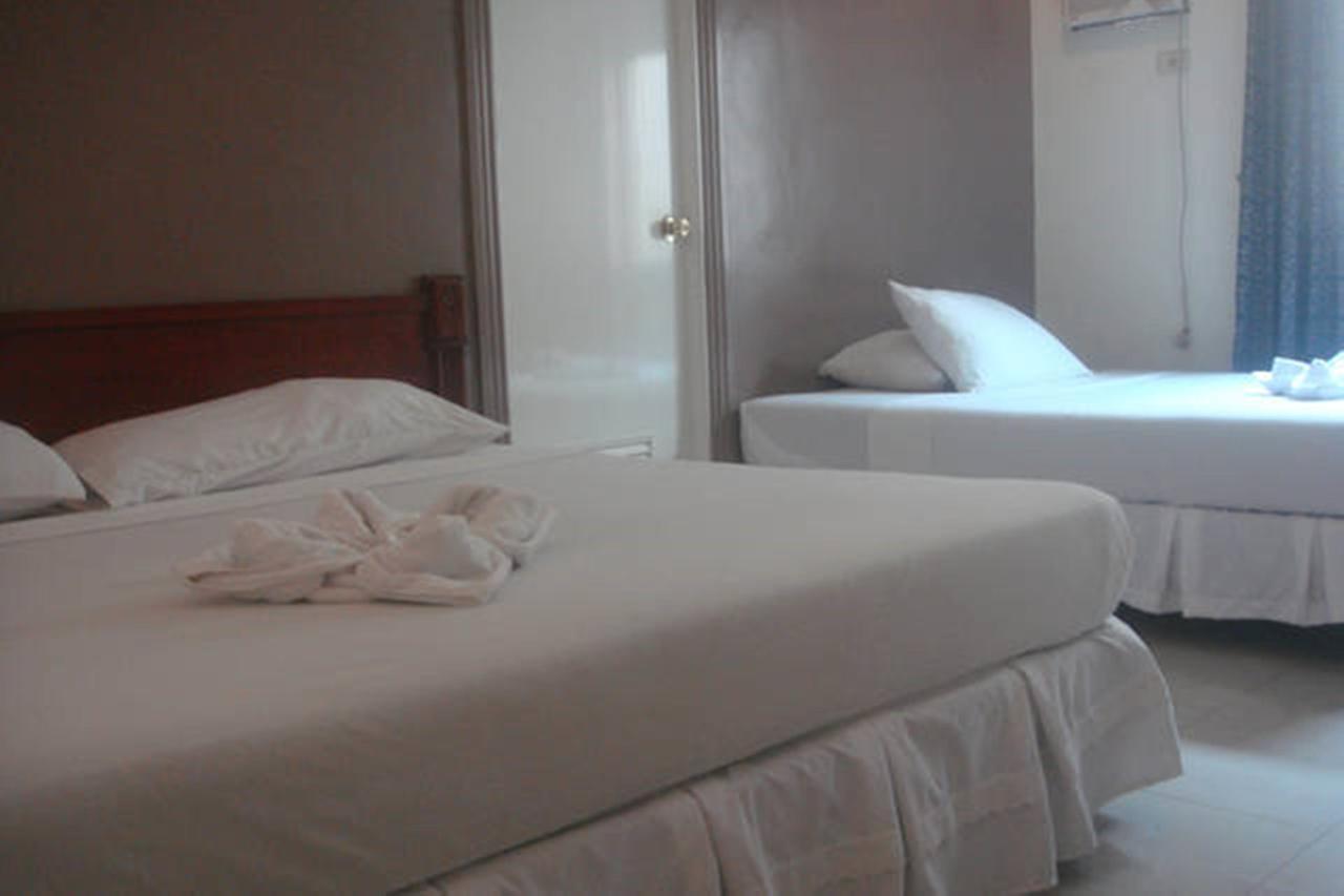 Balibago Villa Hotel Angeles Eksteriør billede