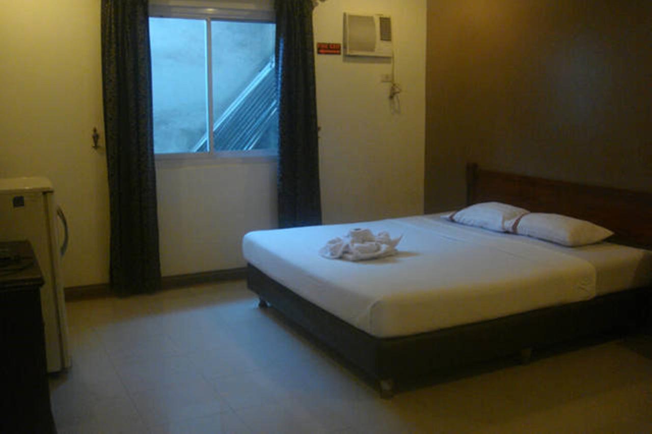 Balibago Villa Hotel Angeles Eksteriør billede